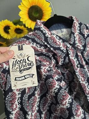 Moonshine Spirit by Brad Paisley western shirt is New With Tags NWT